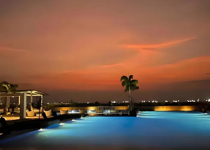 Modern 1br Highrise Cityscape Near Airport Okada Solaire Moa *